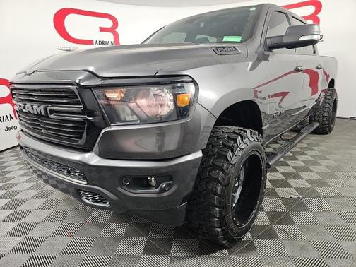 2020 RAM 1500 Big Horn Crew Cab 4x4 57' Box