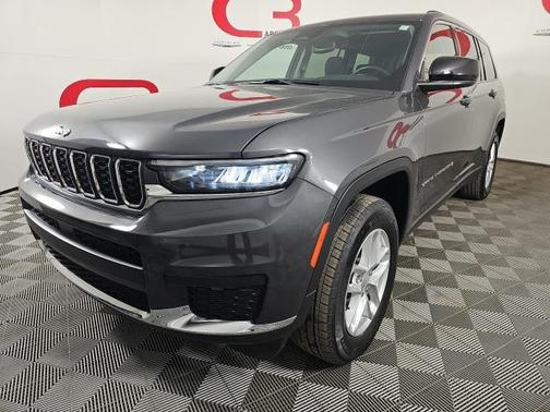 2021 Jeep Grand Cherokee L Laredo 4x4