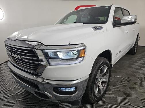 2023 RAM 1500 Laramie Crew Cab 4x4 57' Box