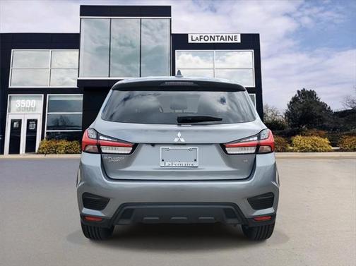 2023 Mitsubishi Outlander Sport SE
