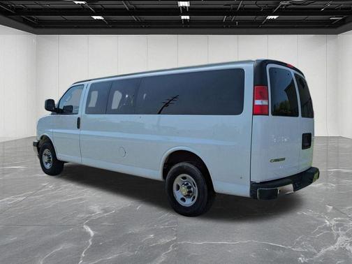 Summit White 2024 Chevrolet Express 3500 LT