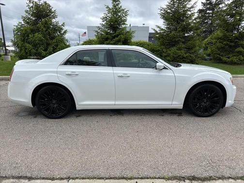 2012 Chrysler 300 S
