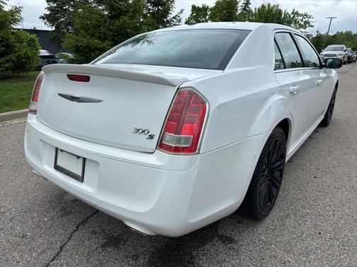 2012 Chrysler 300 S