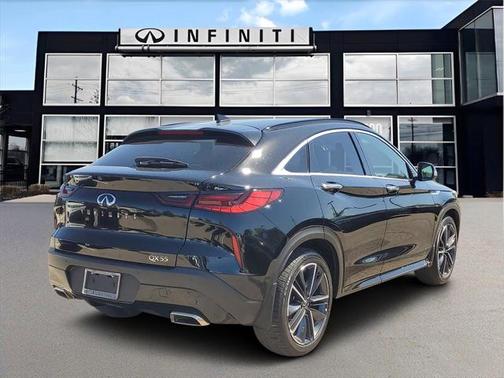 2023 INFINITI QX55 ESSENTIAL