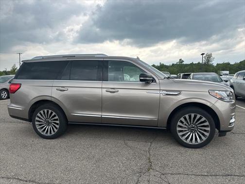 2020 Lincoln Navigator Reserve