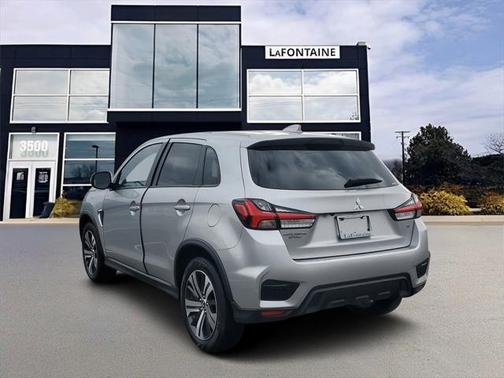 2023 Mitsubishi Outlander Sport SE