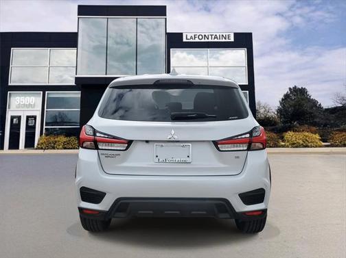 2023 Mitsubishi Outlander Sport SE