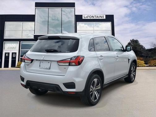 2023 Mitsubishi Outlander Sport SE
