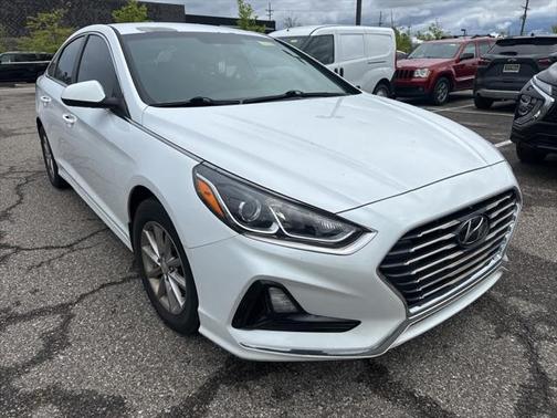 2018 Hyundai SONATA SE