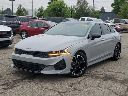 2023 Kia K5 GT-Line