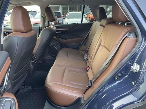 2025 Subaru Outback Touring XT