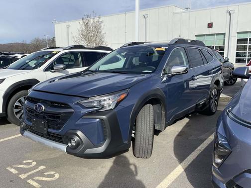 2025 Subaru Outback Touring XT