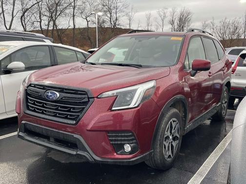 2024 Subaru Forester Premium