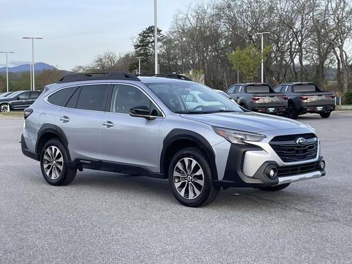 Ice Silver Metallic 2025 Subaru Outback Limited