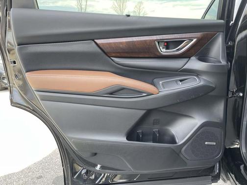 2025 Subaru Ascent Touring