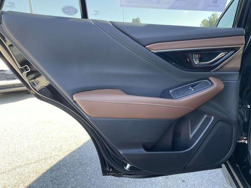 2025 Subaru Outback Touring