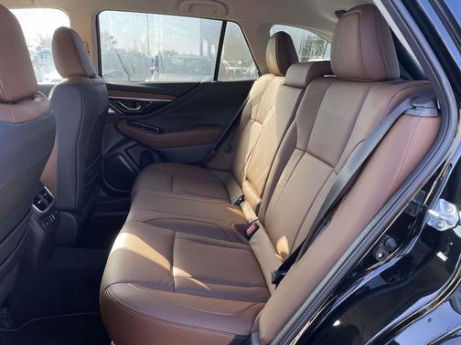 2025 Subaru Outback Touring