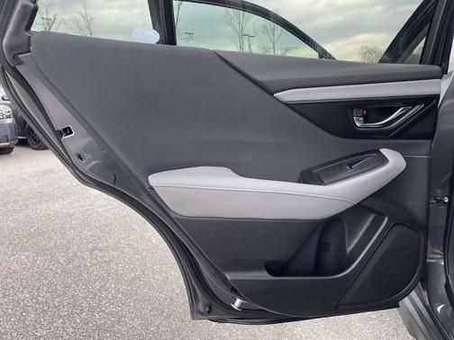 Magnetite Gray Metallic 2025 Subaru Outback Premium