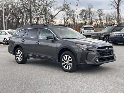 Magnetite Gray Metallic 2025 Subaru Outback Premium