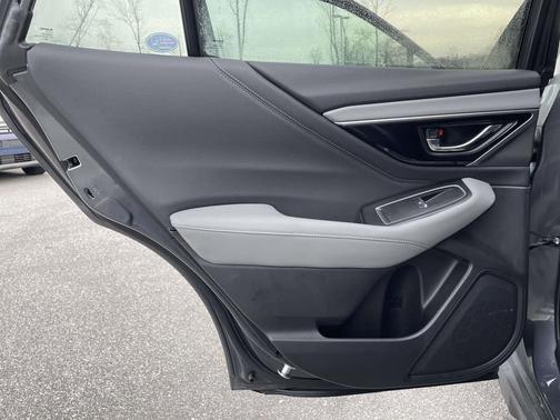 Magnetite Gray Metallic 2023 Subaru Outback Limited