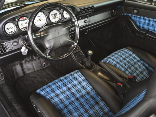 1997 Porsche 911 Carrera Cabriolet