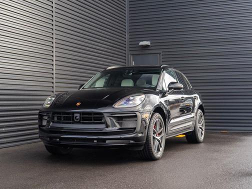 2026 Porsche Macan S