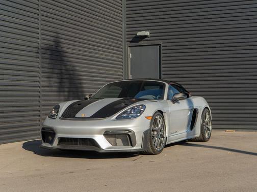 2025 Porsche 718 Spyder RS