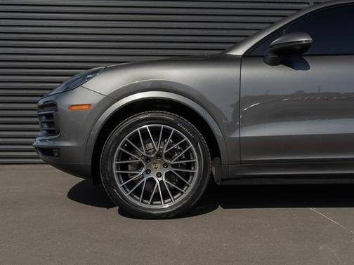 2023 Porsche Cayenne Cayenne