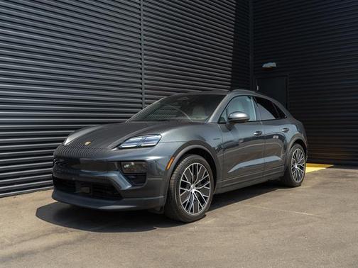 2025 Porsche Macan Electric