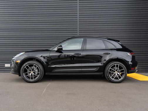 2025 Porsche Macan T
