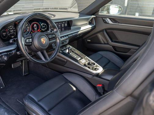 Jet Black Metallic 2021 Porsche 911 Carrera