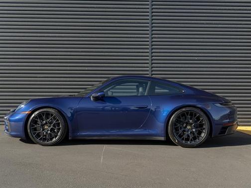 2024 Porsche 911 Carrera GTS