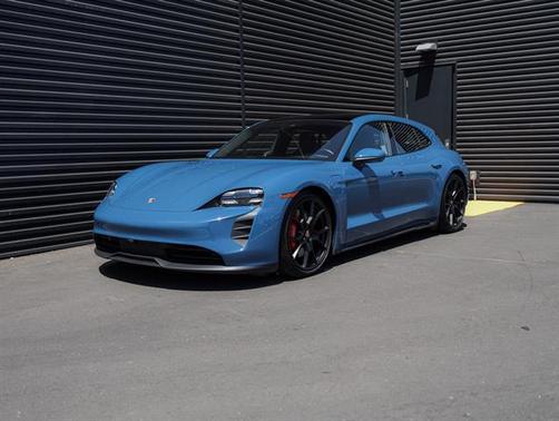 2023 Porsche Taycan Cross Turismo GTS