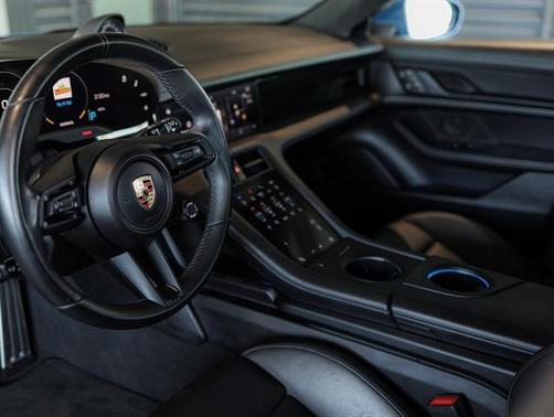 2023 Porsche Taycan Cross Turismo GTS