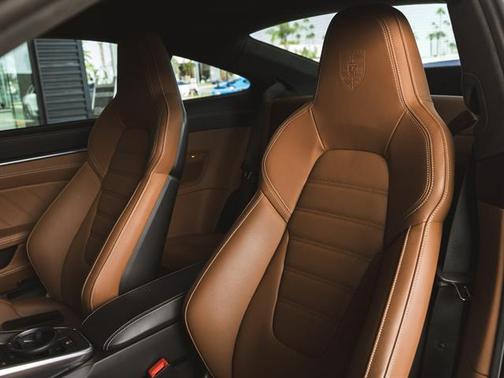 2024 Porsche 911 Turbo S