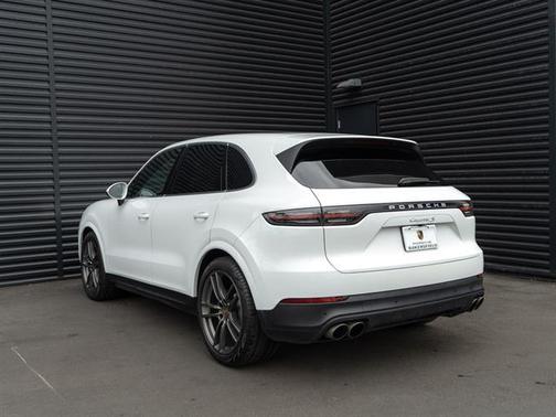 2019 Porsche Cayenne S