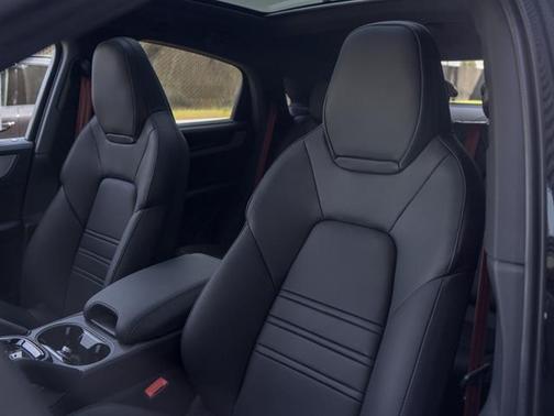 2026 Porsche Cayenne S