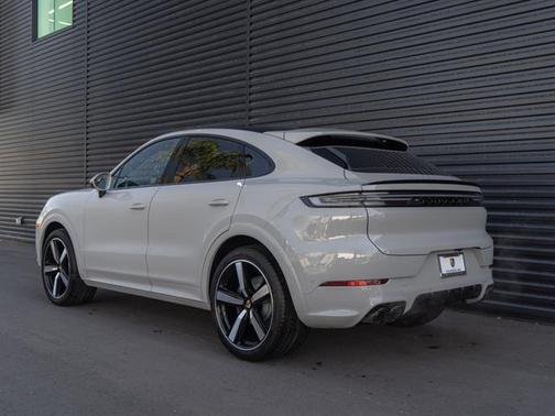 2025 Porsche Cayenne Cayenne