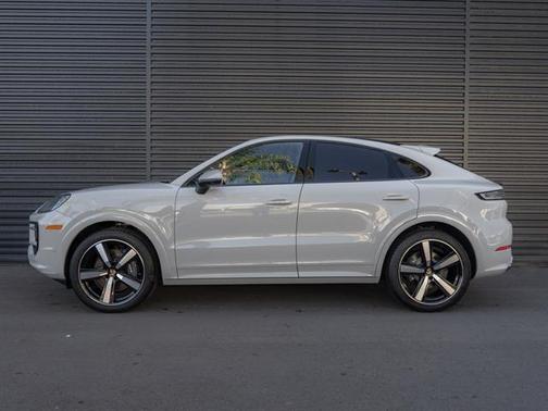 2025 Porsche Cayenne Cayenne