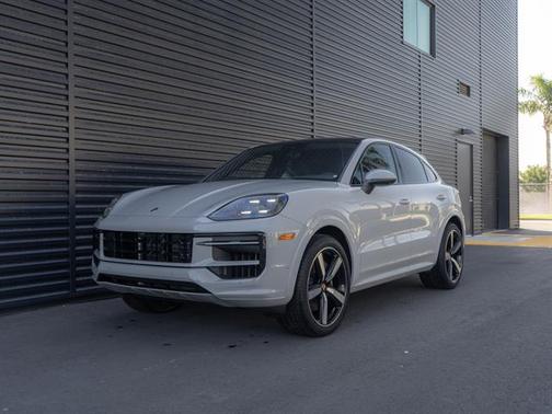 2025 Porsche Cayenne Cayenne