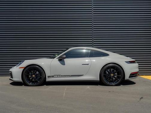 2023 Porsche 911 Carrera T