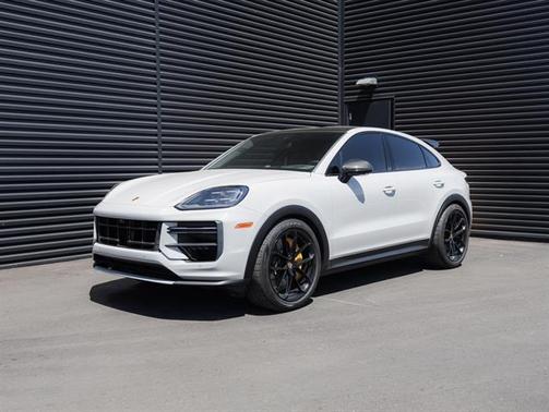 2024 Porsche Cayenne Turbo GT