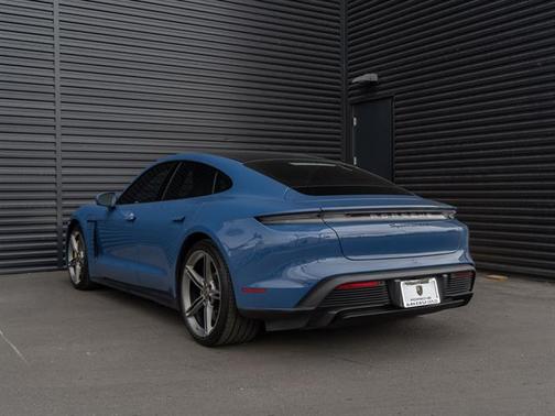 2021 Porsche Taycan Turbo S