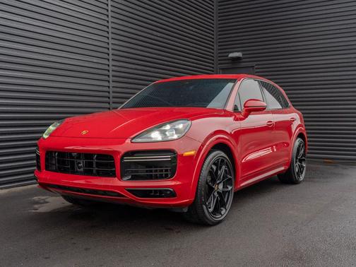 2022 Porsche Cayenne Turbo