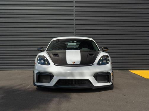 2025 Porsche 718 Cayman GT4 RS