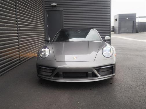 2024 Porsche 911 Carrera 4S