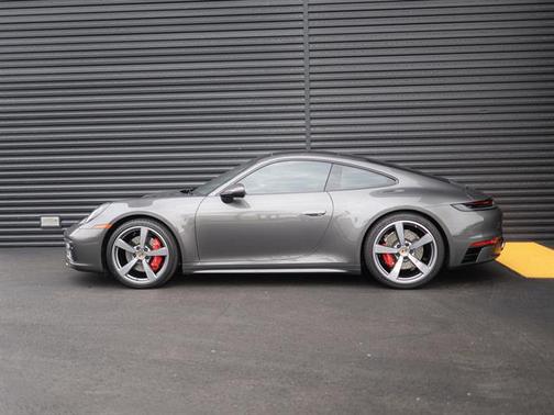 2024 Porsche 911 Carrera 4S