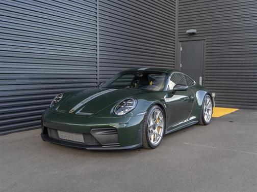 2026 Porsche 911 GT3 w/Touring Package