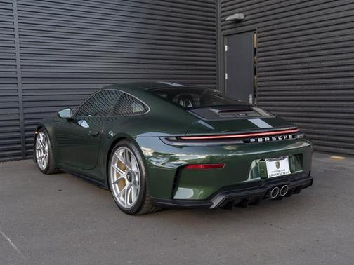 2026 Porsche 911 GT3 w/Touring Package