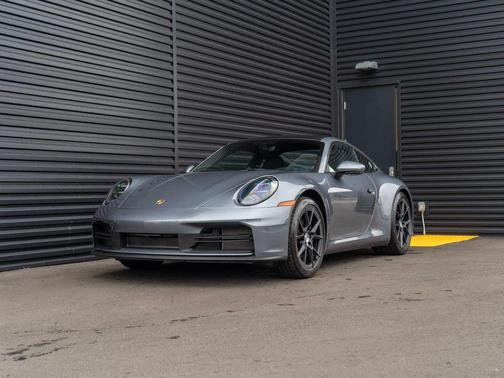 2025 Porsche 911 Carrera T